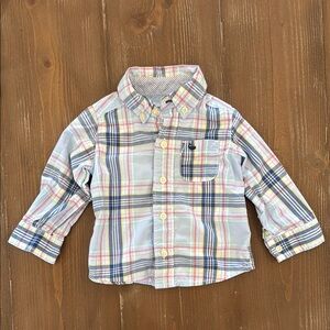 Boys Carter’s Button Up Shirt Size 9 Months